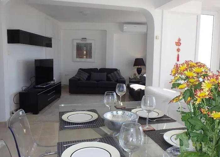 Torrecilla Nsf30 * Nerja